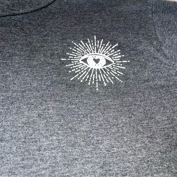 Abound band deep gray factory cropped third eye graphic T-shirt SZ M - Picture 4 of 6